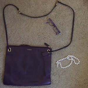 EUC Coach lavender leather crossbody